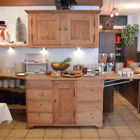 Mini-hôtel Baergsunnu 2*