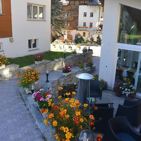 Bärgsunnu Saas-Grund